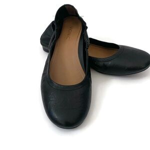 Vionic Alexa Black Leather Ballet Slip on  Flats Shoes size 7.5